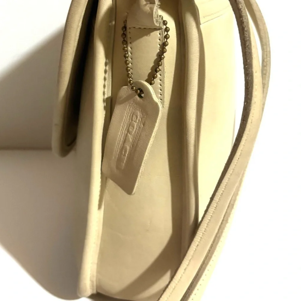 Coach vintage distressed